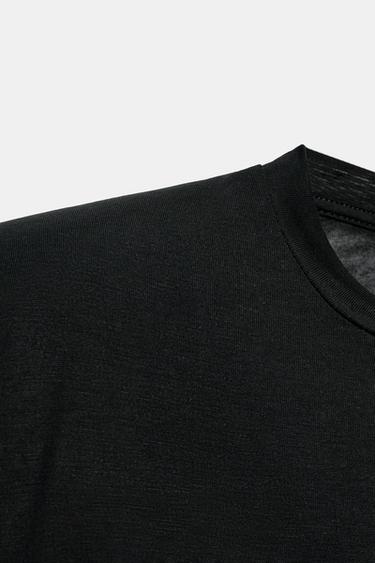 FLOWING T-SHIRT WITH SHOULDER PADS - Black by Zara - Image 5