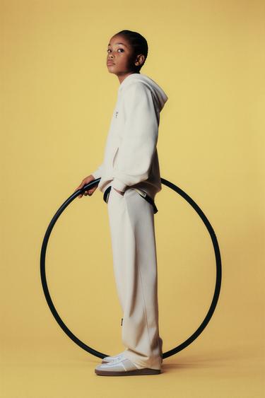 SWEATSHIRT UND JOGGER INTERLOCK-SET - Eis von Zara