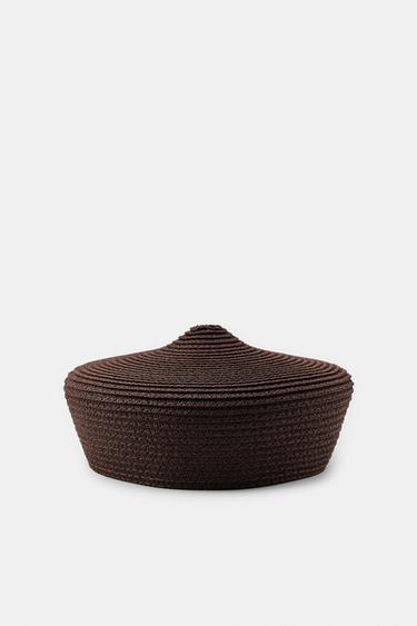 GORRO LISO CASQUETE - Marrón de Zara