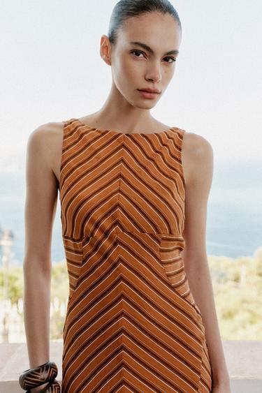 ROBE MI-LONGUE DOS NU À RAYURES - Brown Stripes de Zara - Image 3