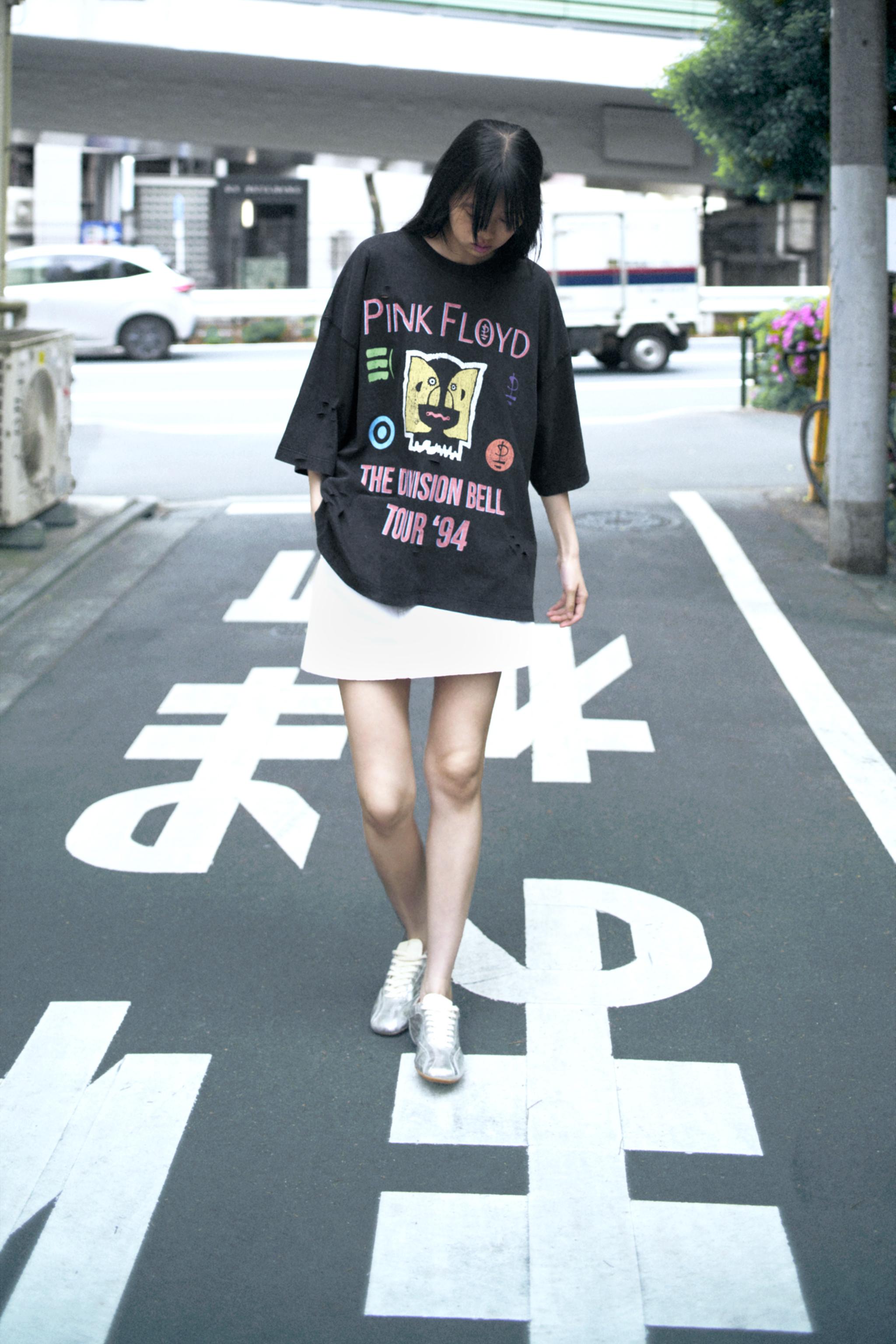 ZARA PINK FLOYD ウォッシュド加工Ｔシャツ 1277/309 ZARA PINK FLOYD ウォッシュド加工Tシャツ 1277/309 (ZARA/T