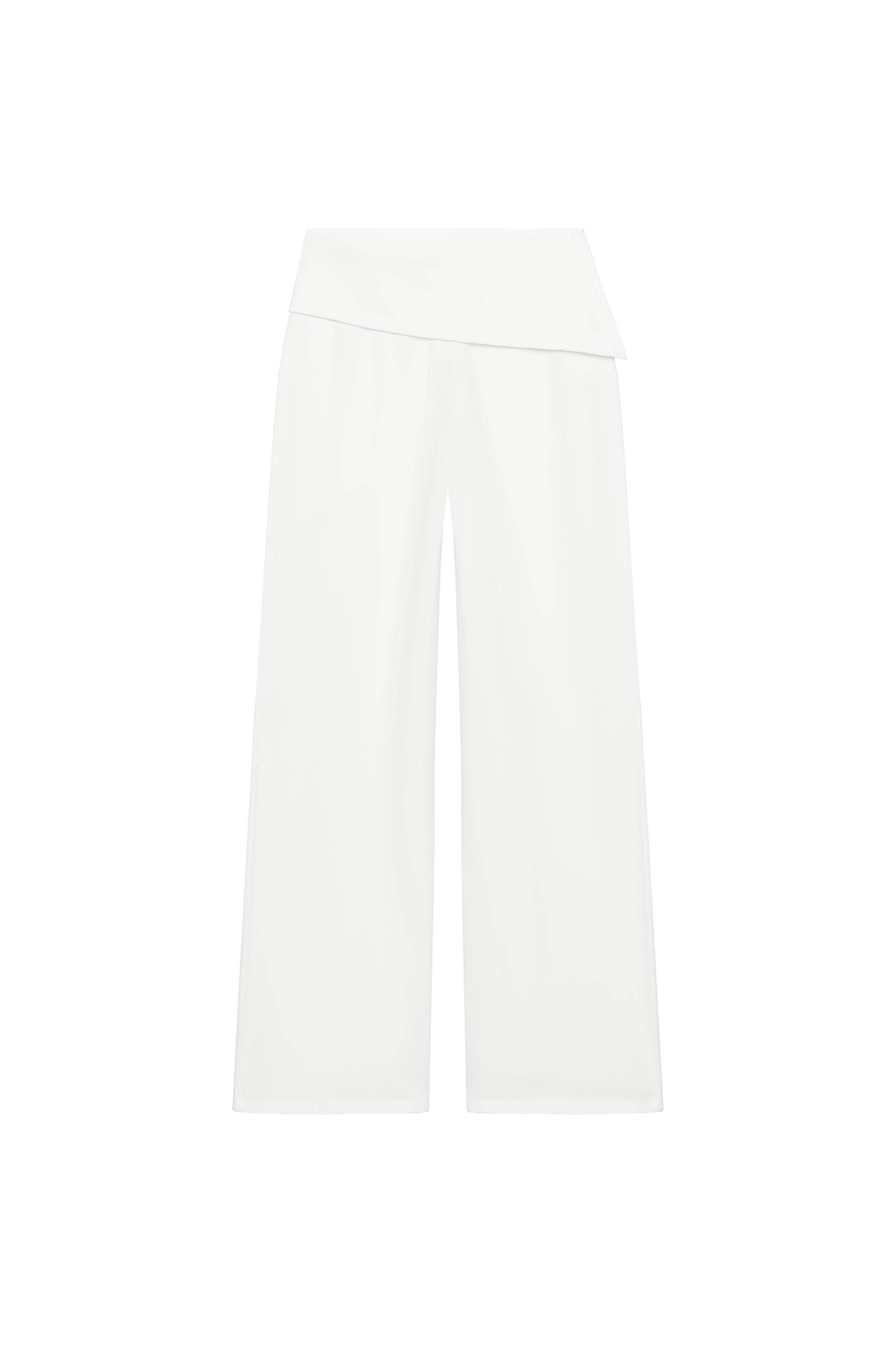 ASİMETRİK BELLİ PANTOLON