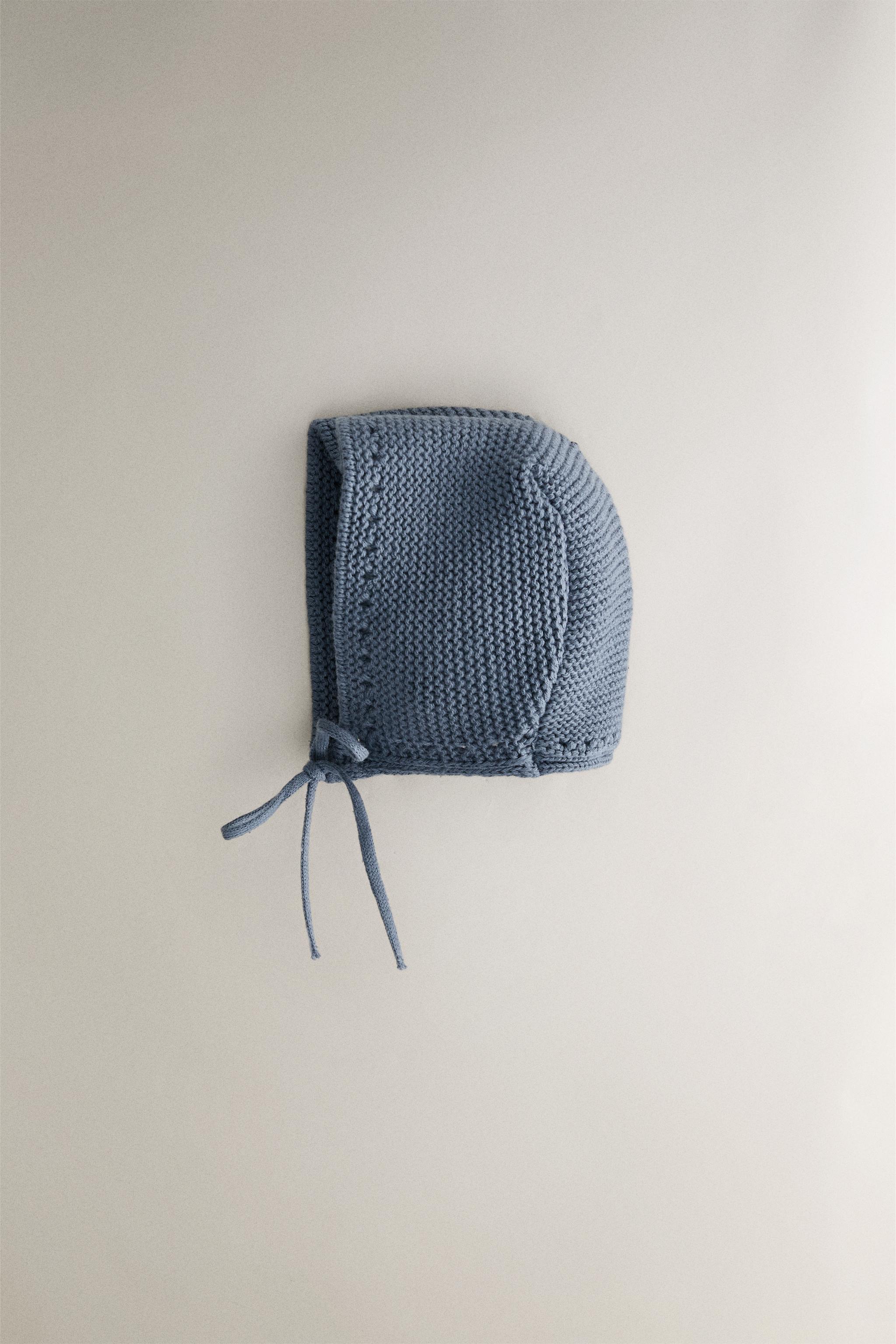 BONNET BÉBÉ BRODERIES
