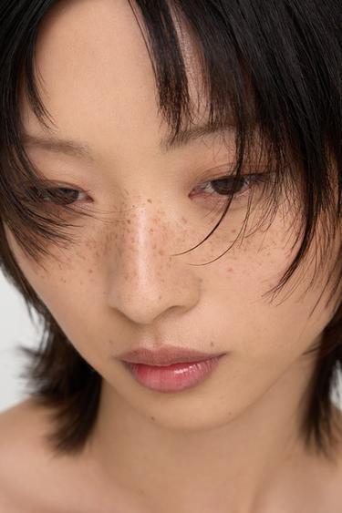 2 IN 1 FRECKLE PEN & EYELINER -  by Zara - Image 1