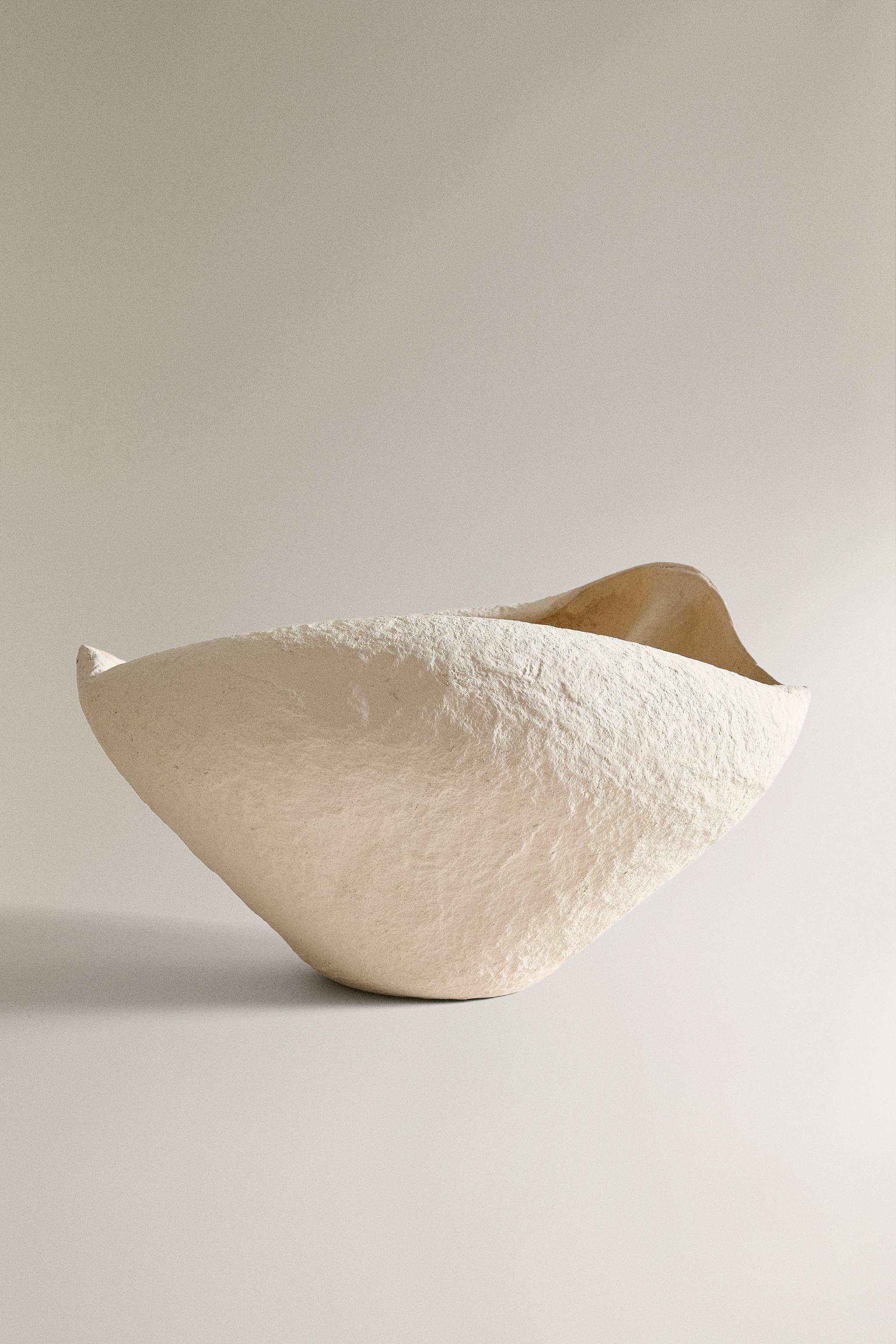 PAPIER-MÂCHÉ VASE