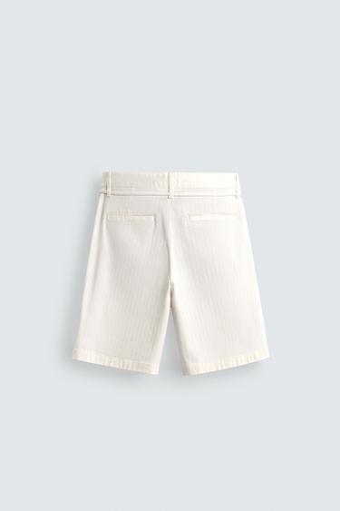 BERMUDA RELAXED FIT À PINCES - Écru de Zara - Image 7