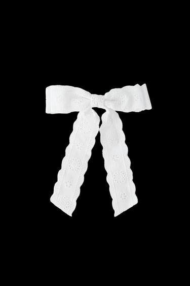 EMBROIDERED BOW SNAP HAIR CLIP - White by Zara - Image 0