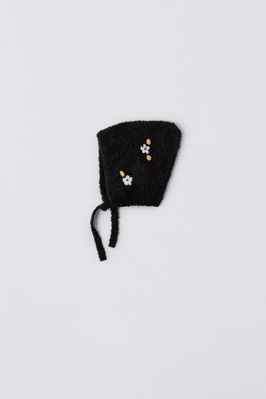 EMBROIDERED FLOWER HAT - Black by Zara - Image 0