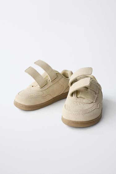 TENNIS EN CUIR À BRIDES BAREFOOT - Marron sable de Zara - Image 5