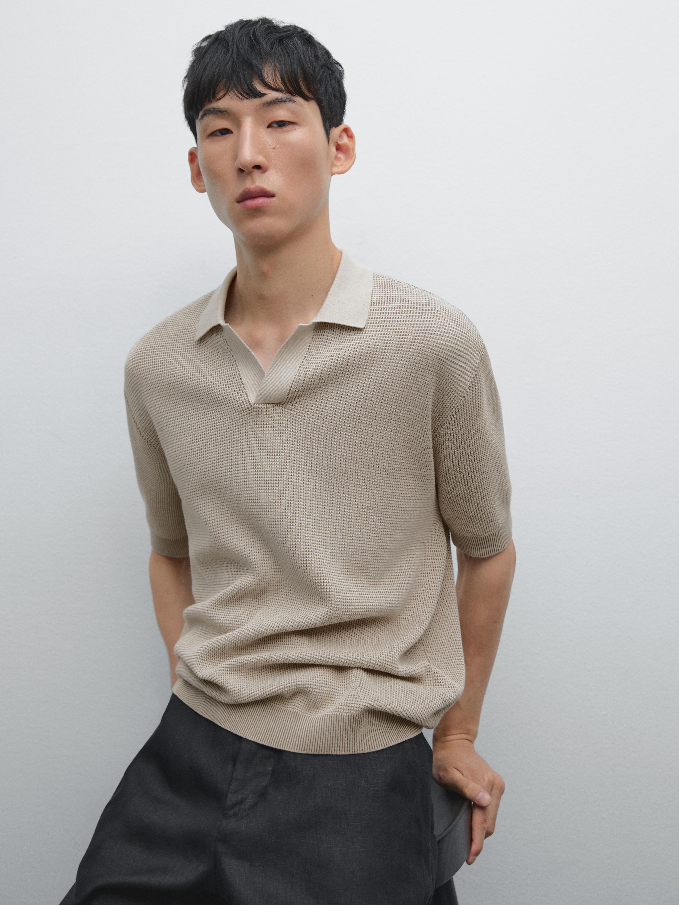 Polo en maille à col V texturé