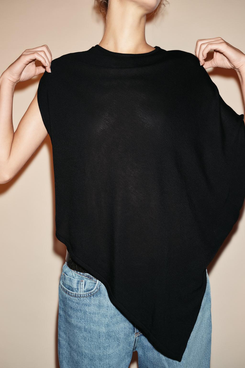ASYMMETRIC KNIT TOP