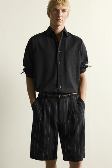 STRIPED RELAXED FIT PLEATED BERMUDA SHORTS - Black by Zara