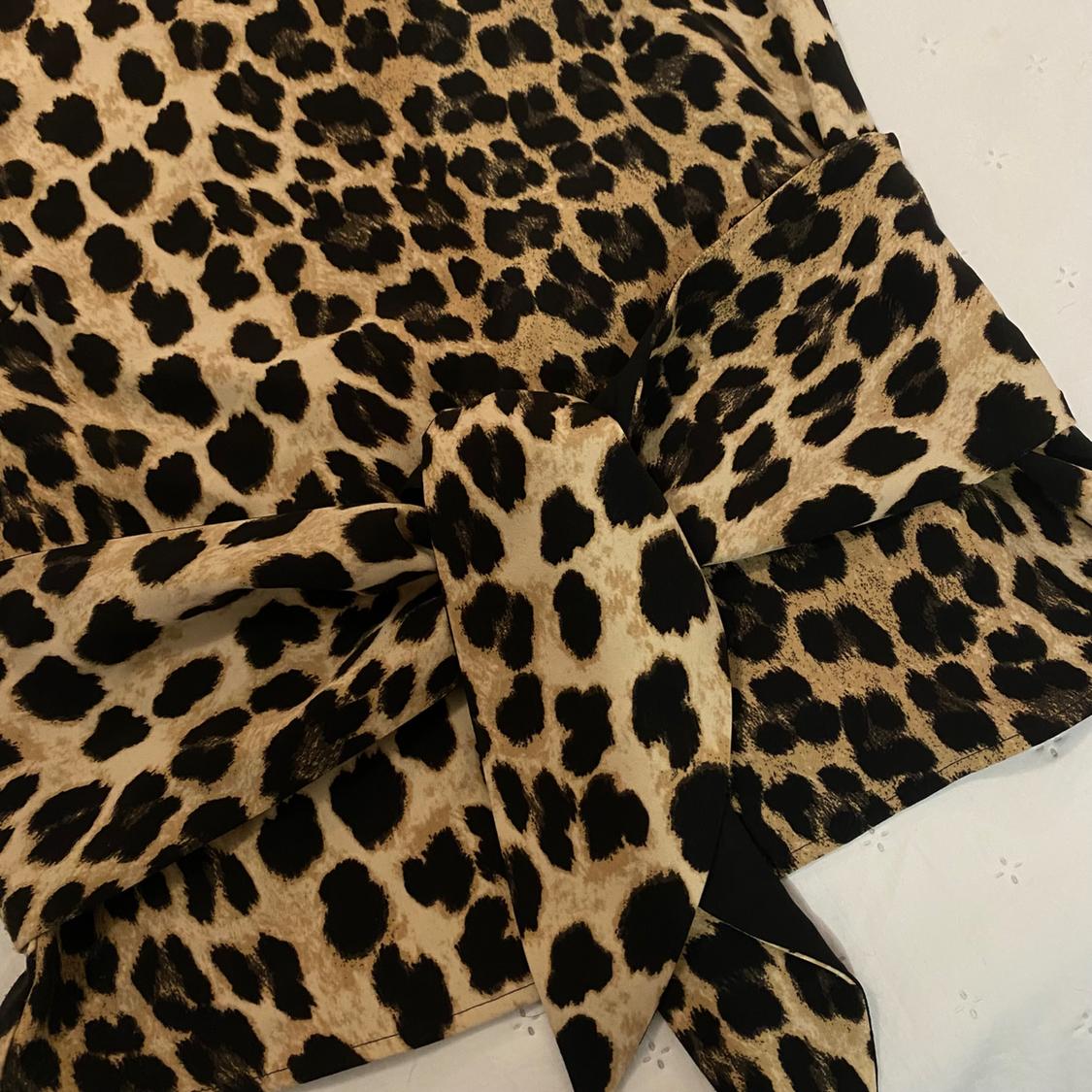 ANIMAL PRINT TOP - Image 4