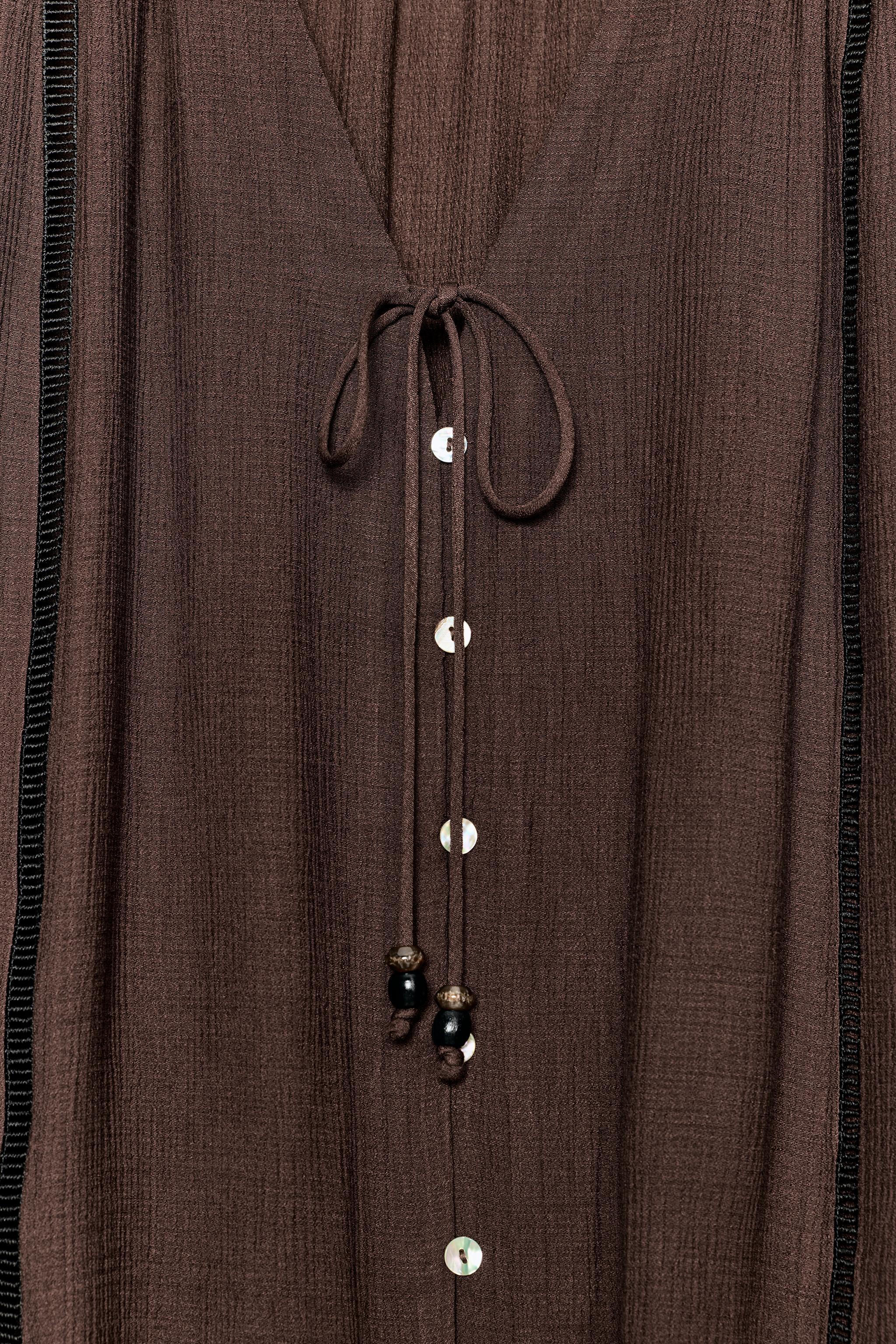 EMBROIDERED LACE INSERT SHIRT