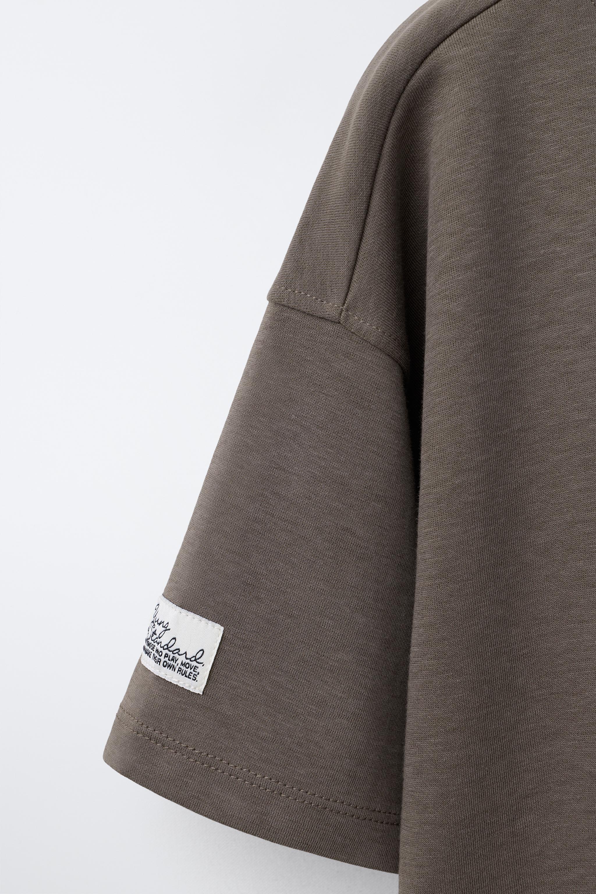 T-SHIRT INTERLOCK
