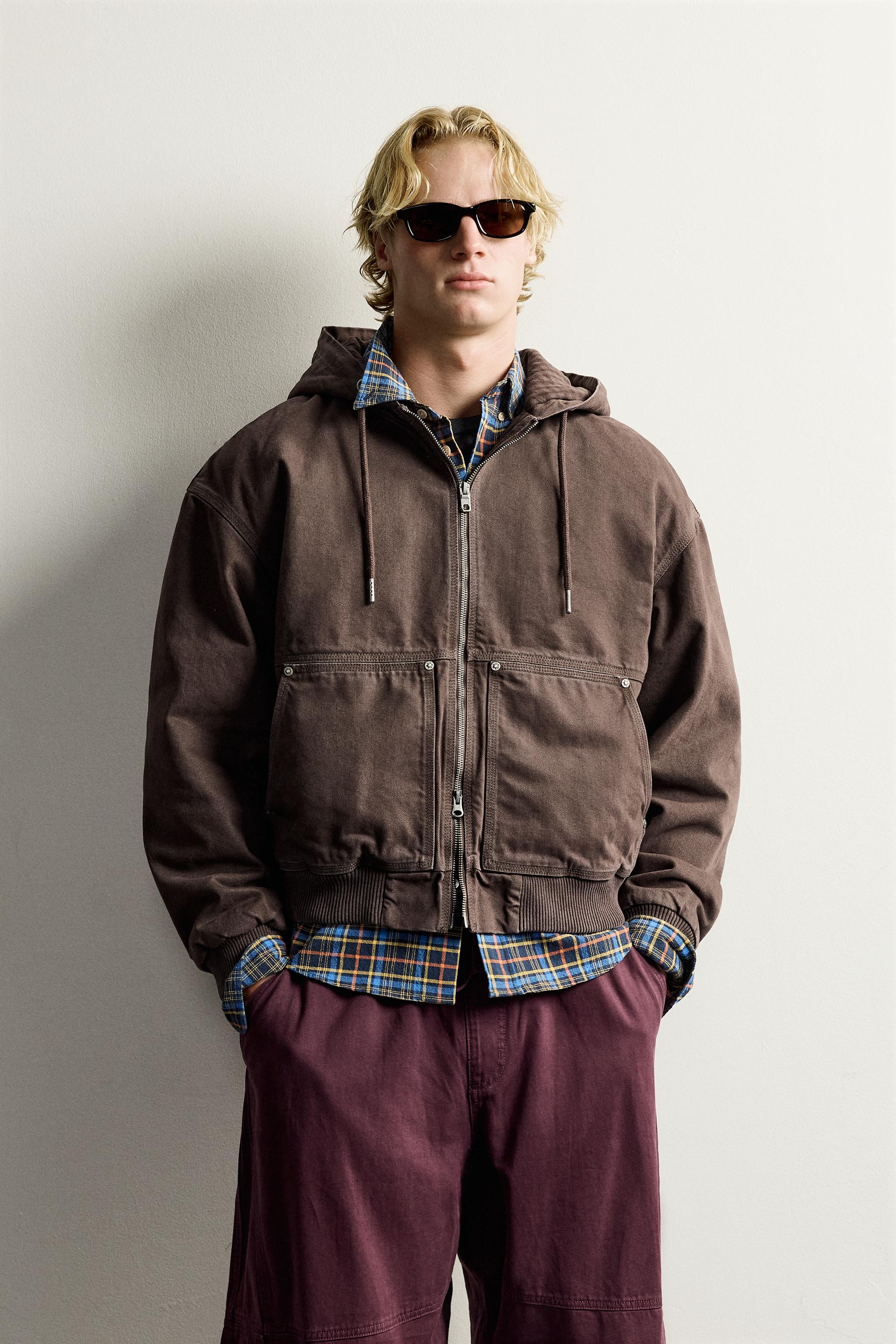 CONTRAST HOODIE QUILTED JACKET