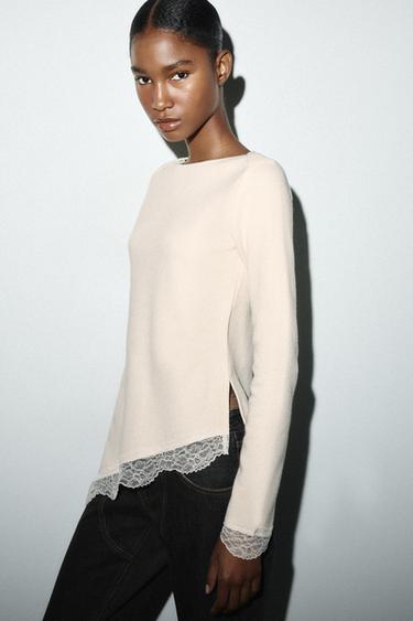 توب بمظهر ناعم ودانتيل - خَام الخاص بـ Zara