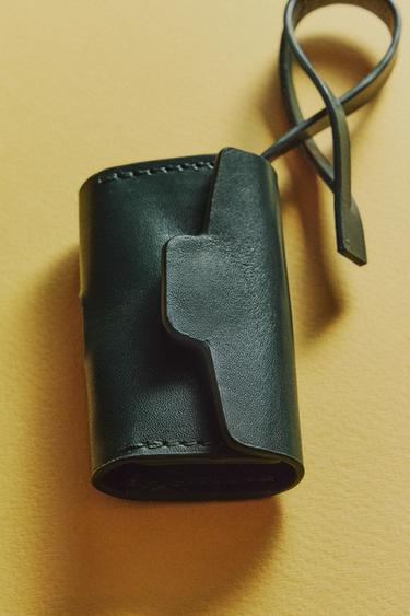 LEATHER PET BAG DISPENSER - Green by Zara