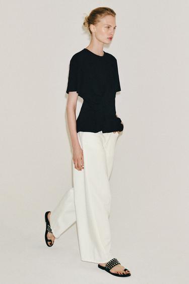 DARTED SLIM FIT T-SHIRT - Black by Zara - Image 2