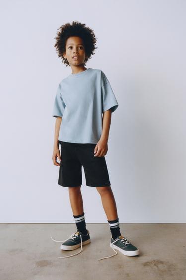 BERMUDA SHORTS WITH ELASTIC WAISTBAND AND LABEL - Black by Zara