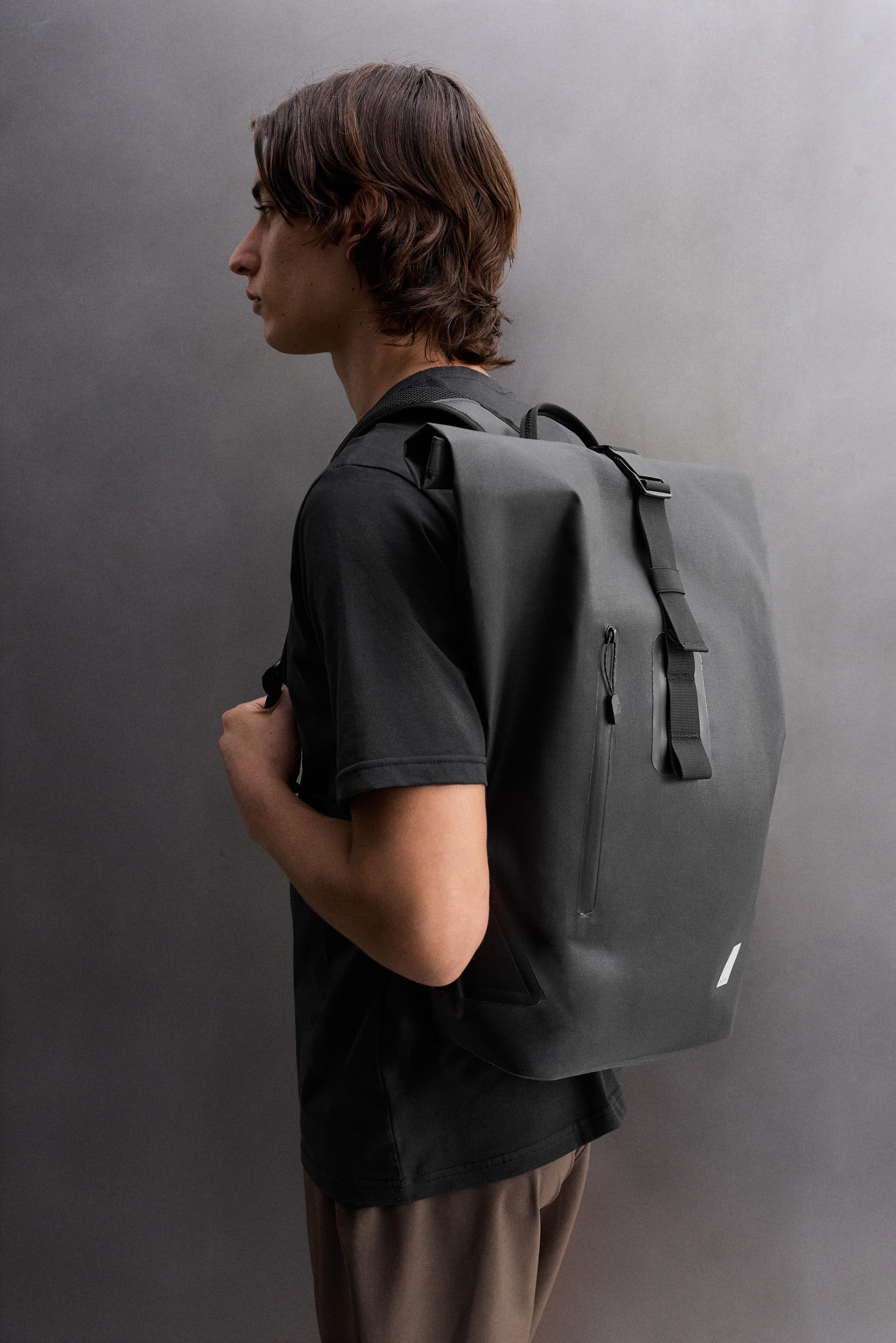 バッグ the barnnet backpack BLACK 9426-BlackTwHeBk-1-