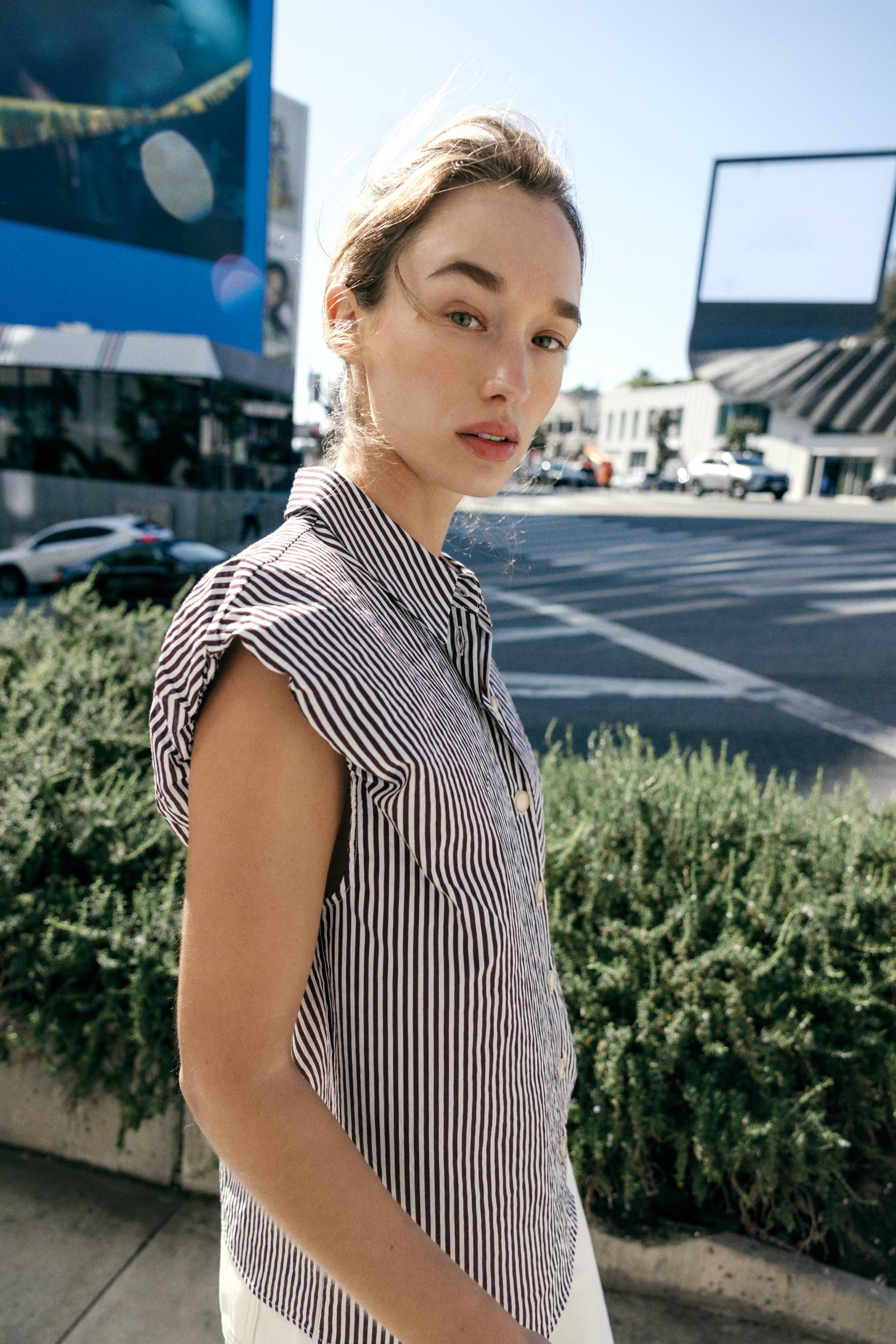 PUFF SLEEVE SHIRT