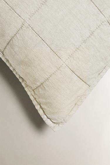 WASHED COTTON QUILTED CUSHION COVER (180 THREAD COUNT) - Oyster-white by Zara - Image 1