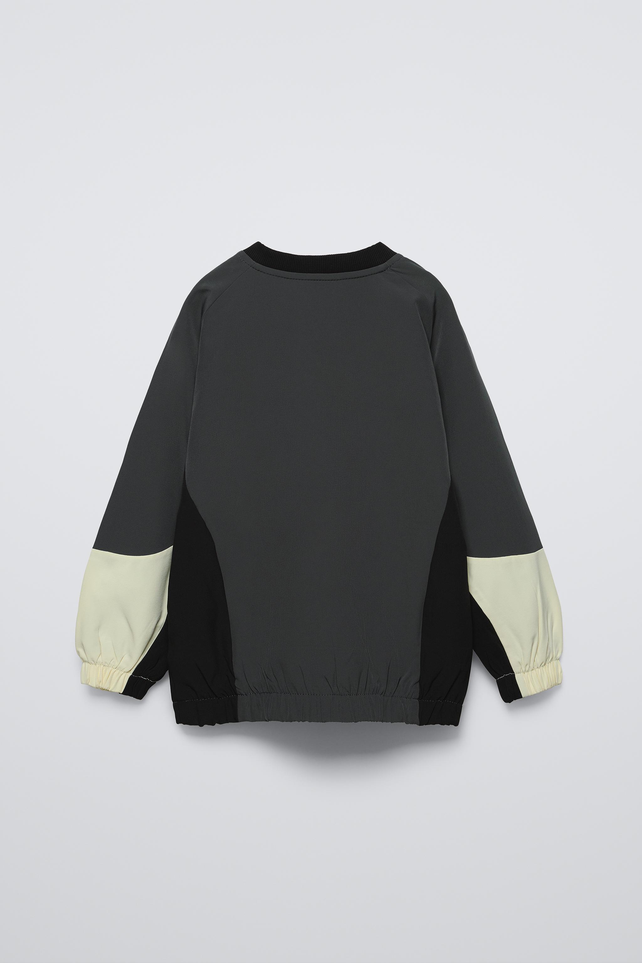 Factory ZARA FANTASIA SWEATSHIRT, NWT