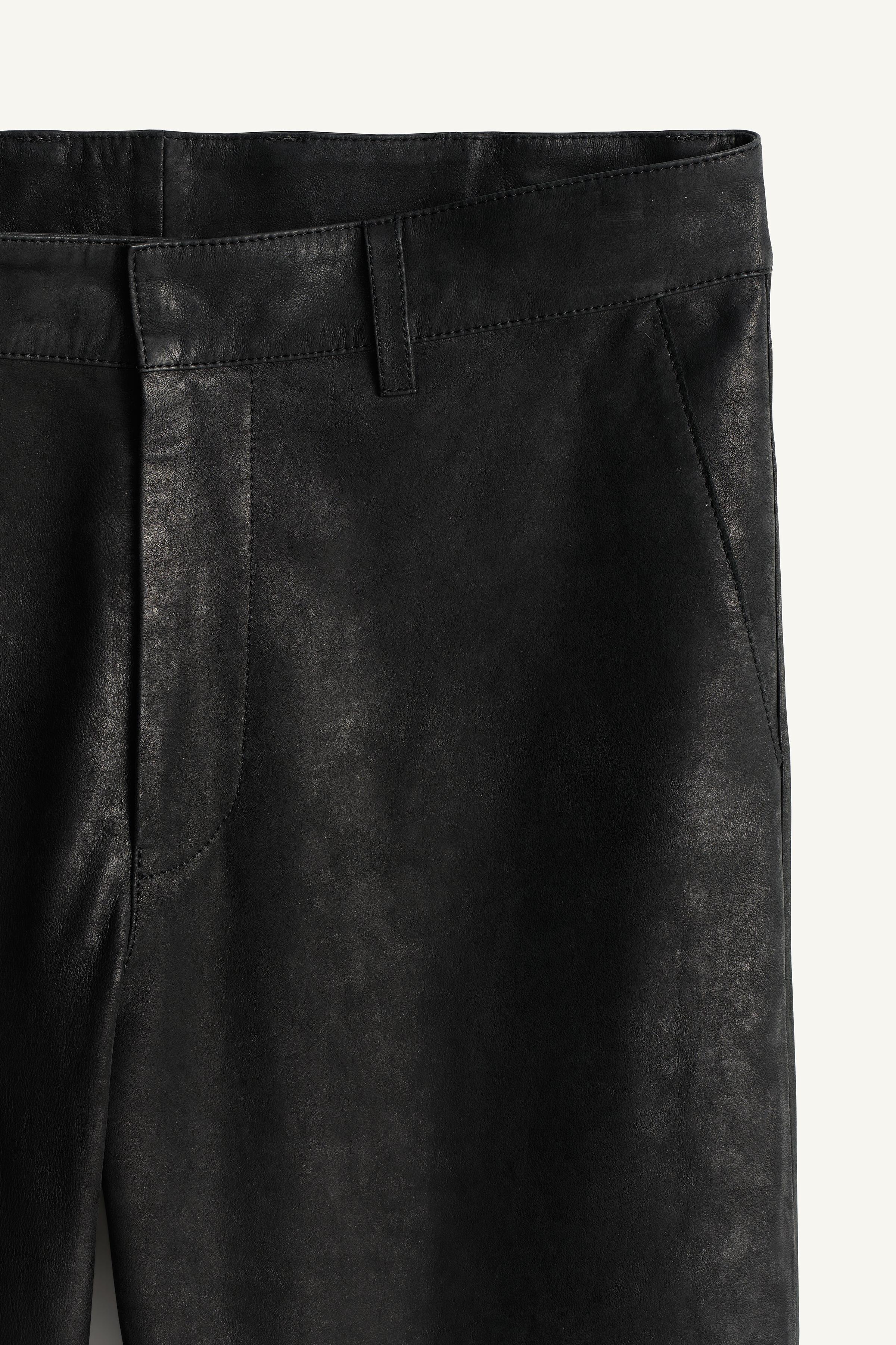 PANTALON FLARE CROPPED FIT CUIR