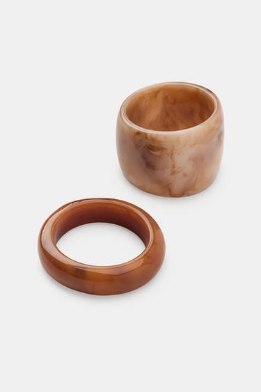 LOT DE 2 BRACELETS RIGIDES EN RÉSINE - Marron de Zara - Image 3