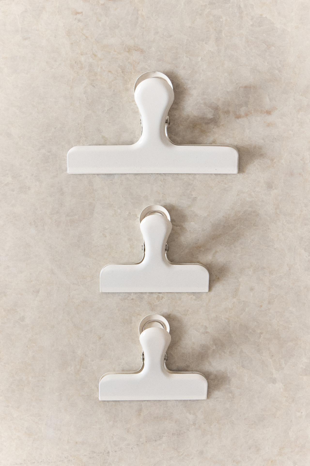 SET OF METAL CLIPS (SET OF 3) — Cream