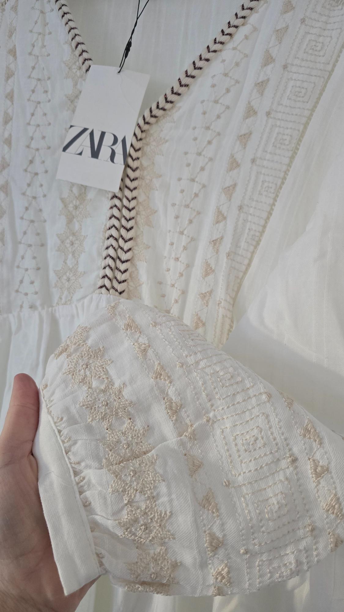 EMBROIDERED MAXI DRESS - Image 3
