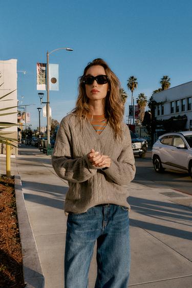 CABLE KNIT JUMPER - Mink marl by Zara