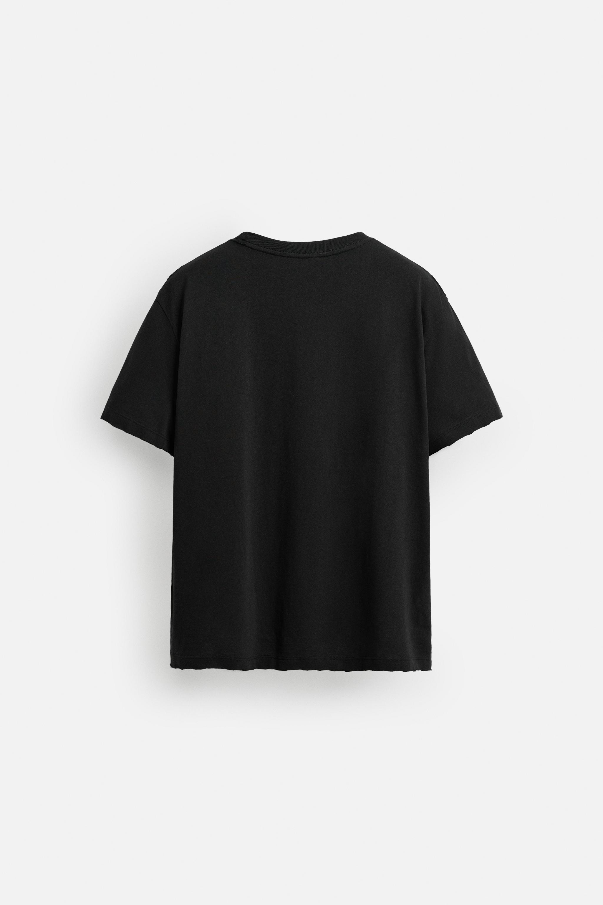 IRREGULAR TEXTURED T-SHIRT