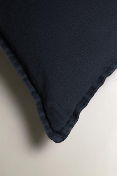 HOUSSE DE COUSSIN LIN DÉLAVÉ - Bleu moyen de Zara - Image 1