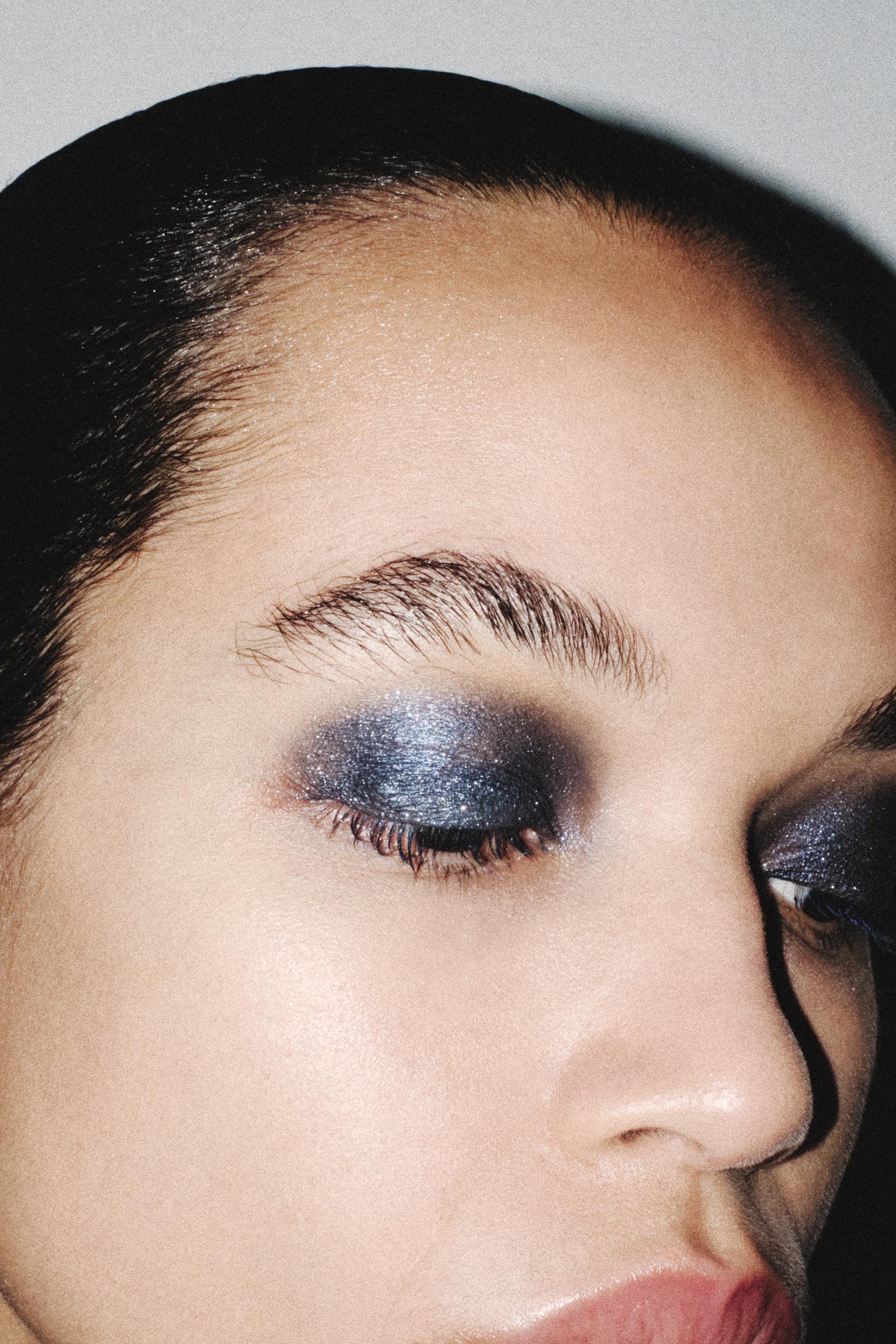 Liquid Eye Shadow by Zara