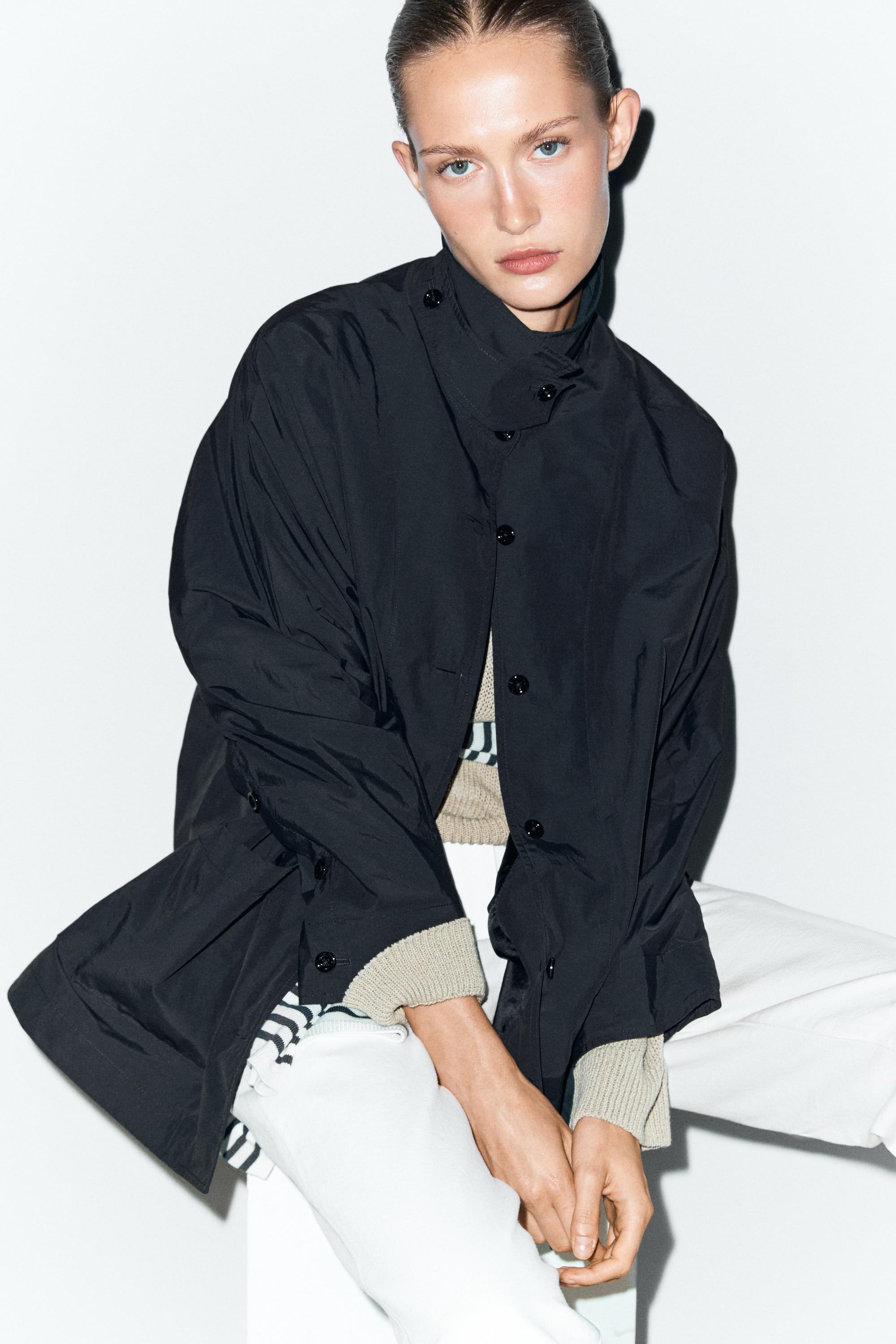 Jacket with buttoned collar strap — Deep blue