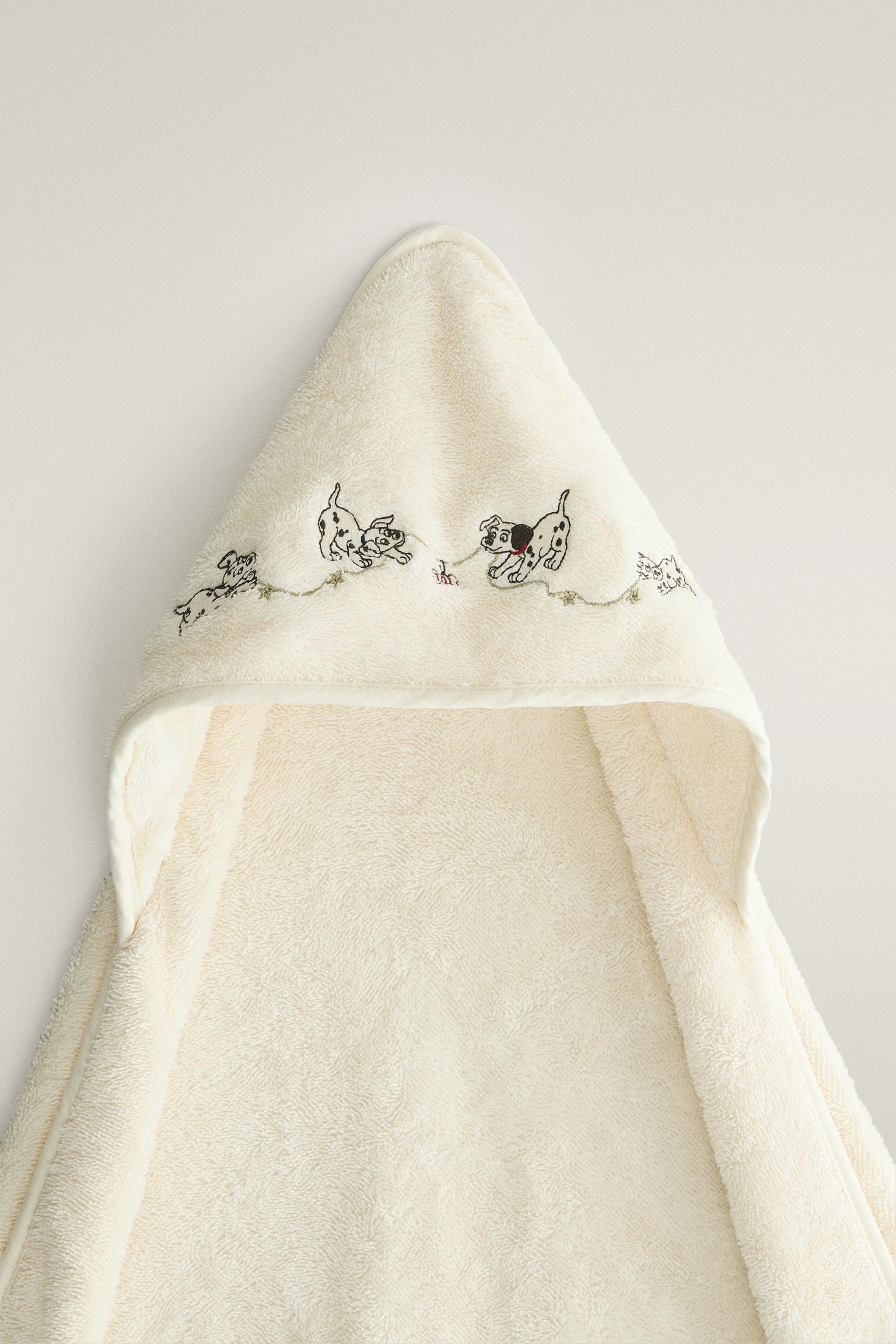 CAPE DE BAIN BÉBÉ NOËL 101 DALMATIENS ©DISNEY