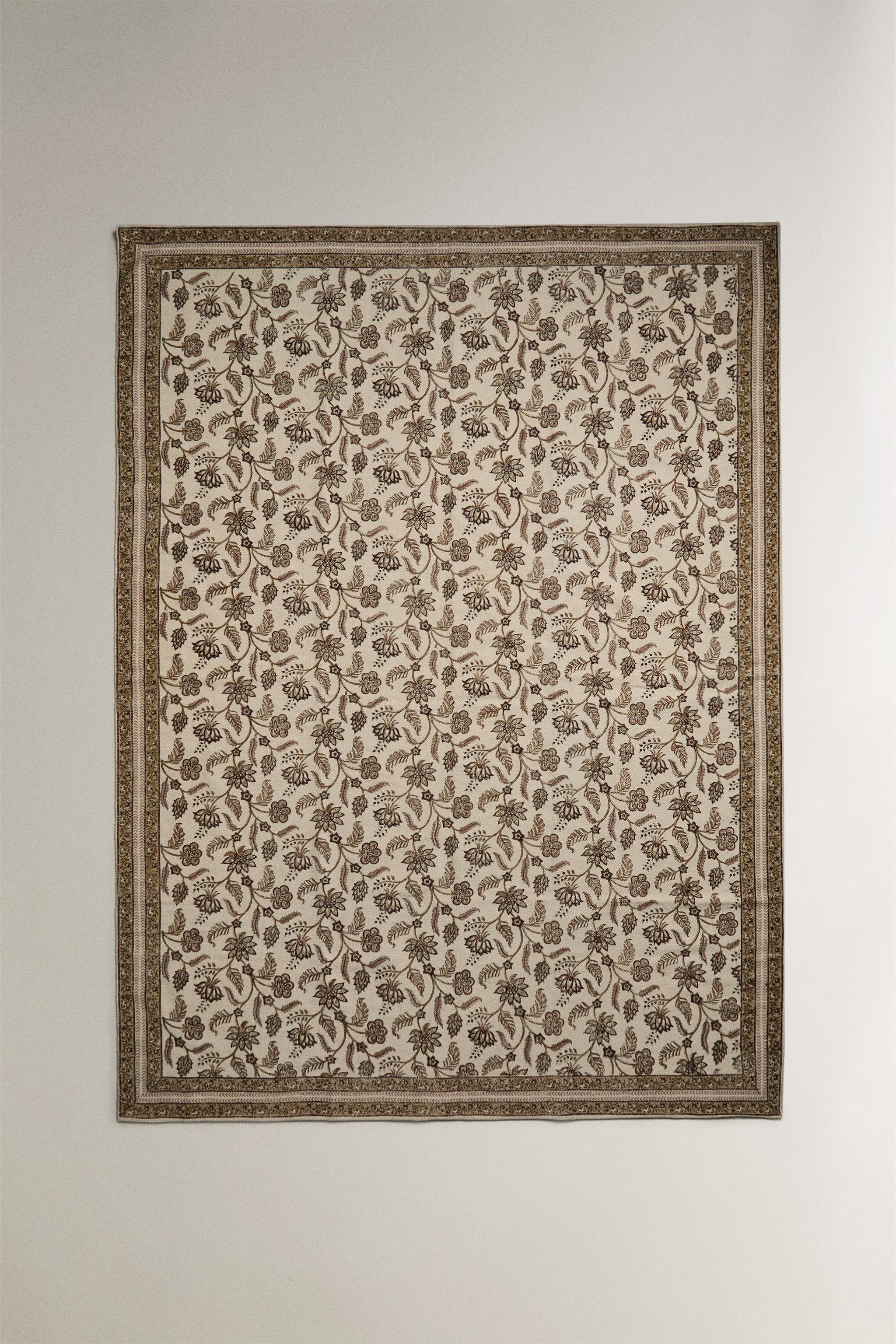 TAPIS IMPRIMÉ FLEURI