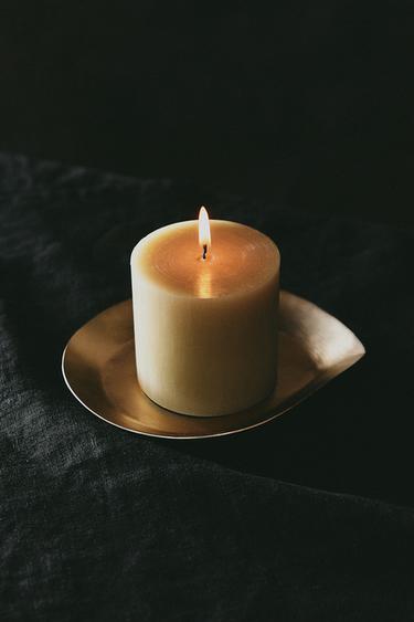 DECORATIVE CYLINDRICAL CANDLE - Butter by Zara - Image 1