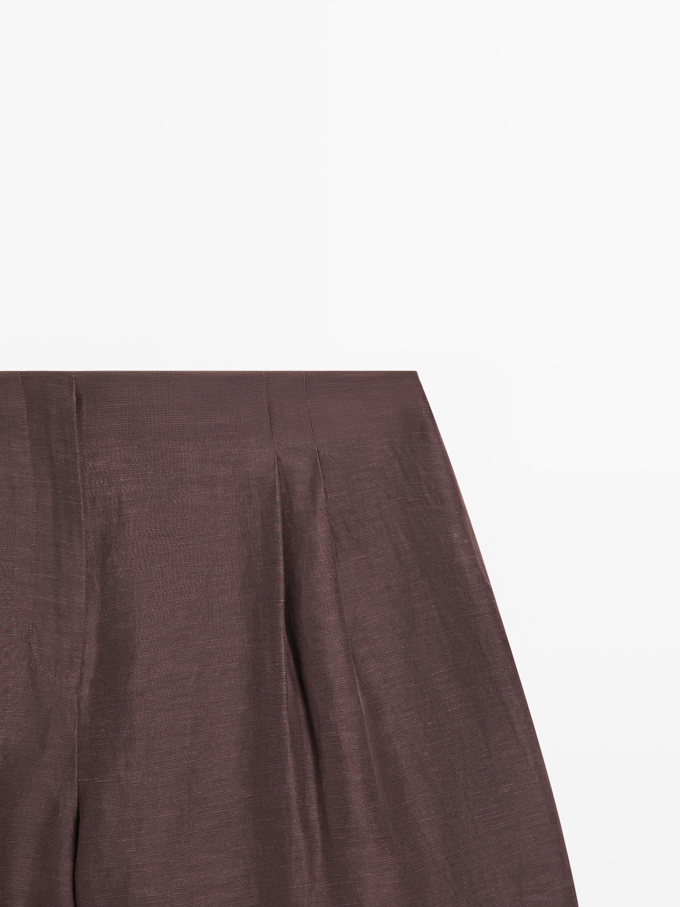 Short pleated linen blend Bermuda shorts