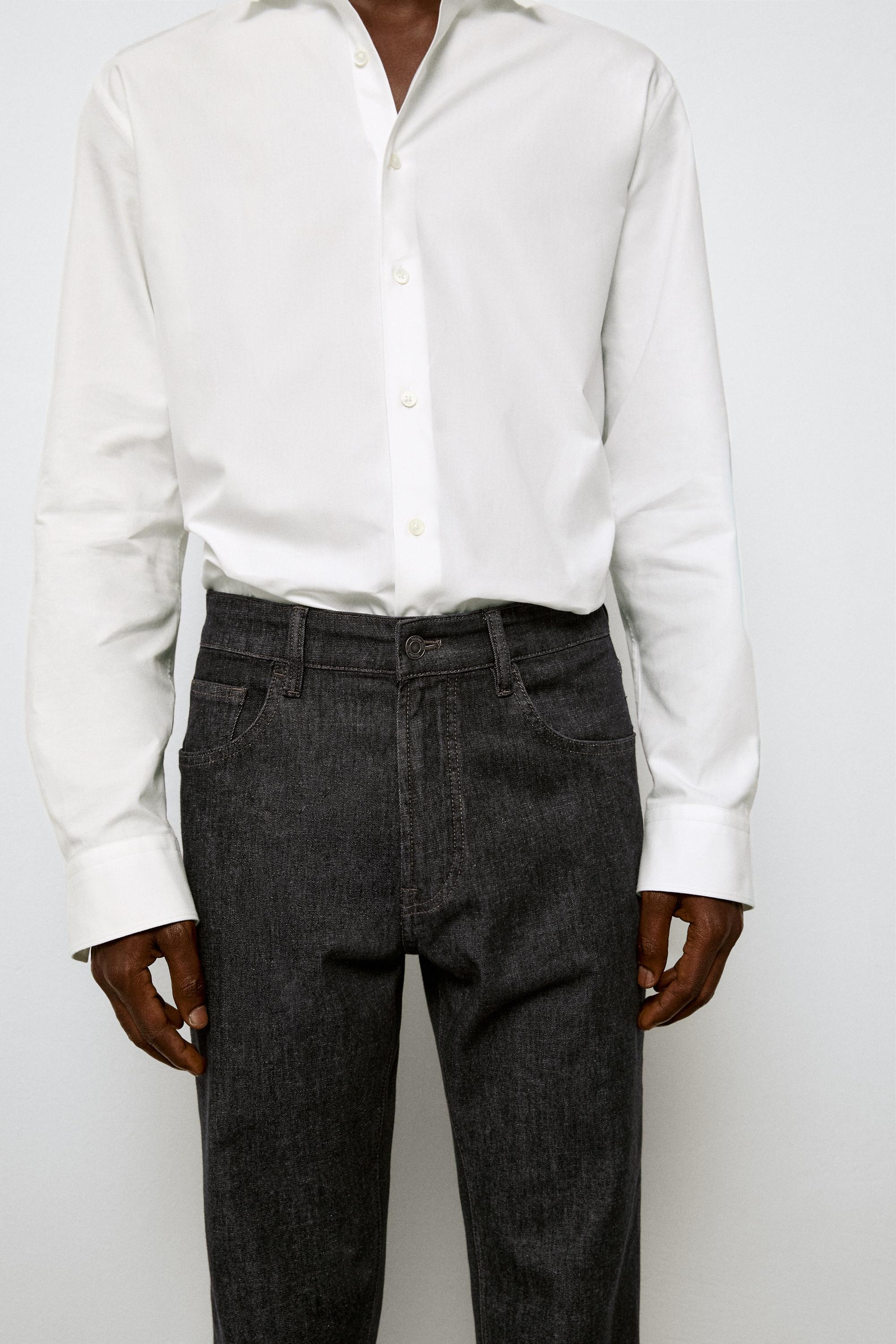 Lightweight tapered fit jeans