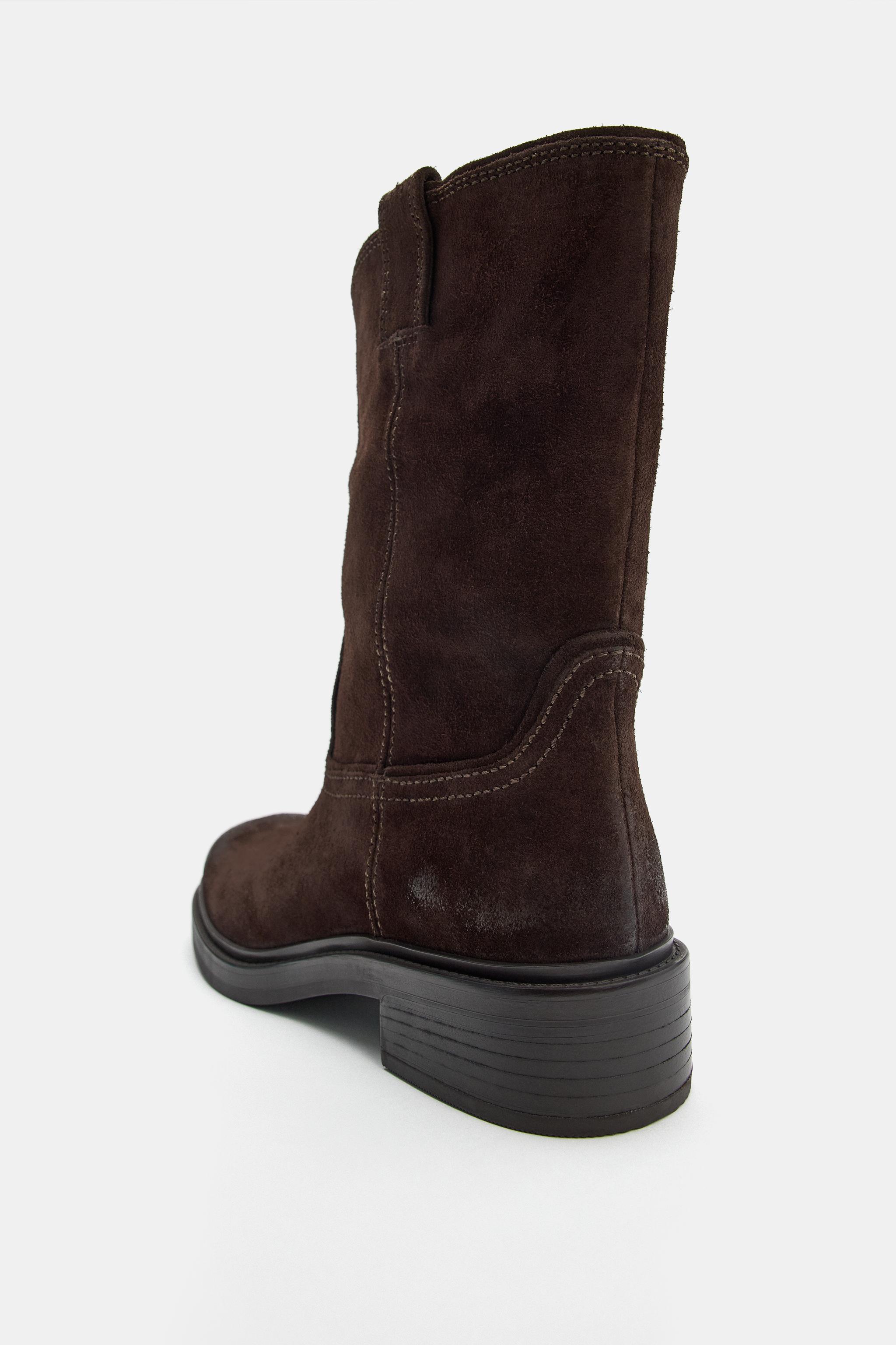 BOTTINES EN CROÛTE DE CUIR