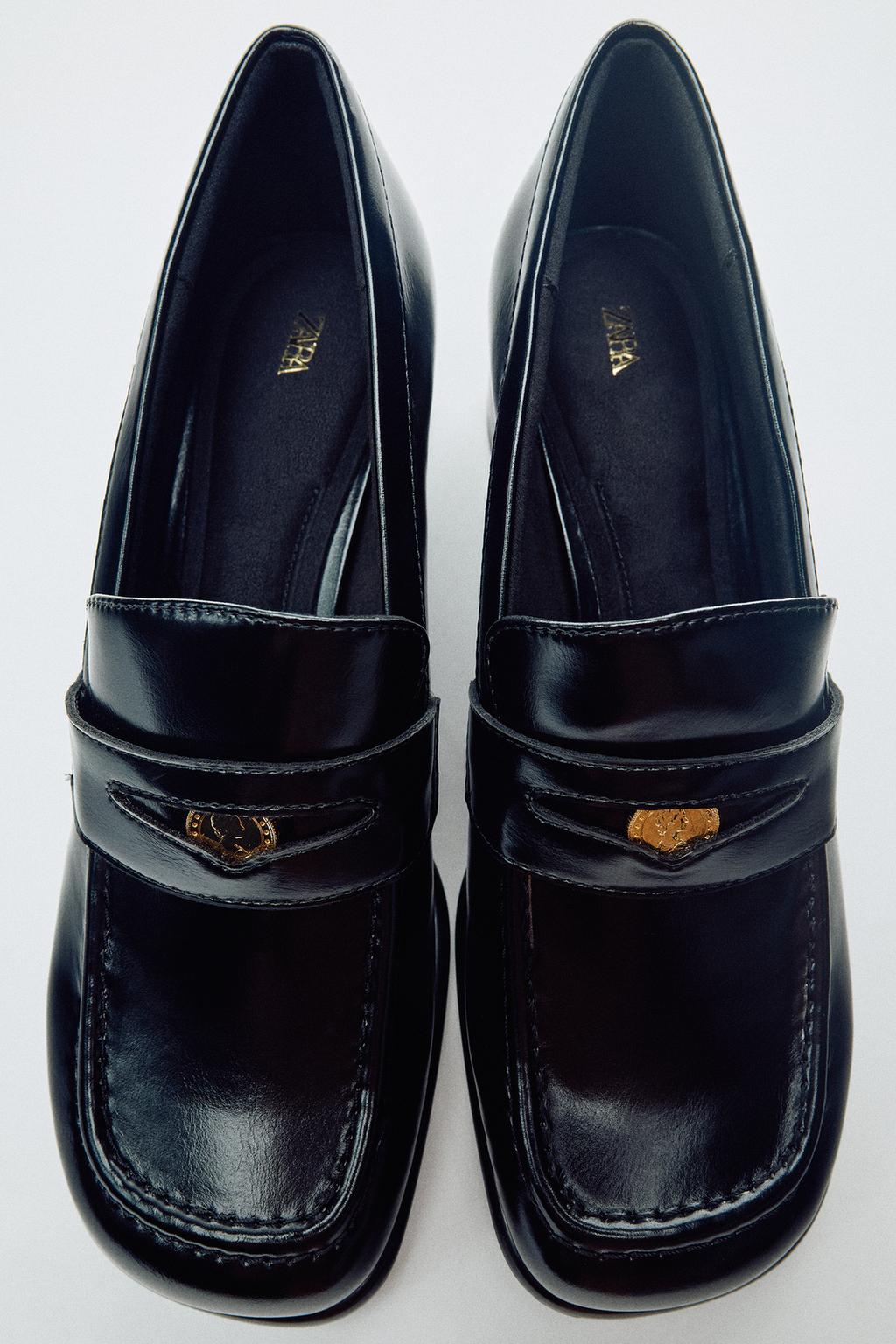 HEELED LOAFERS
