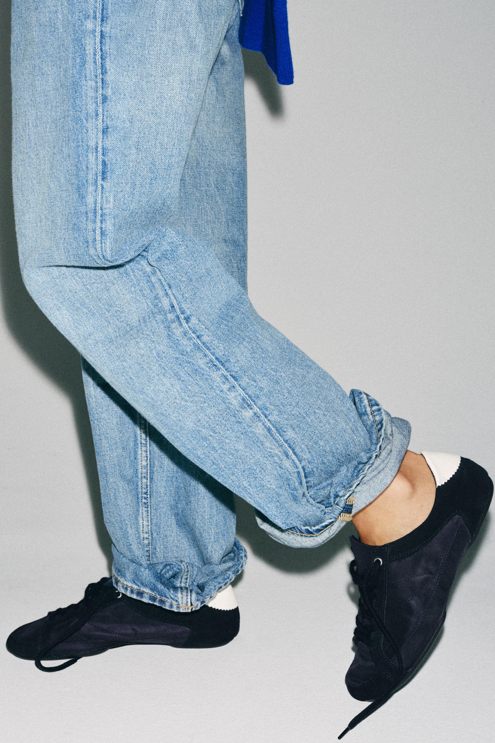 BLUCHER TRAINERS WITH CONTRAST HEEL