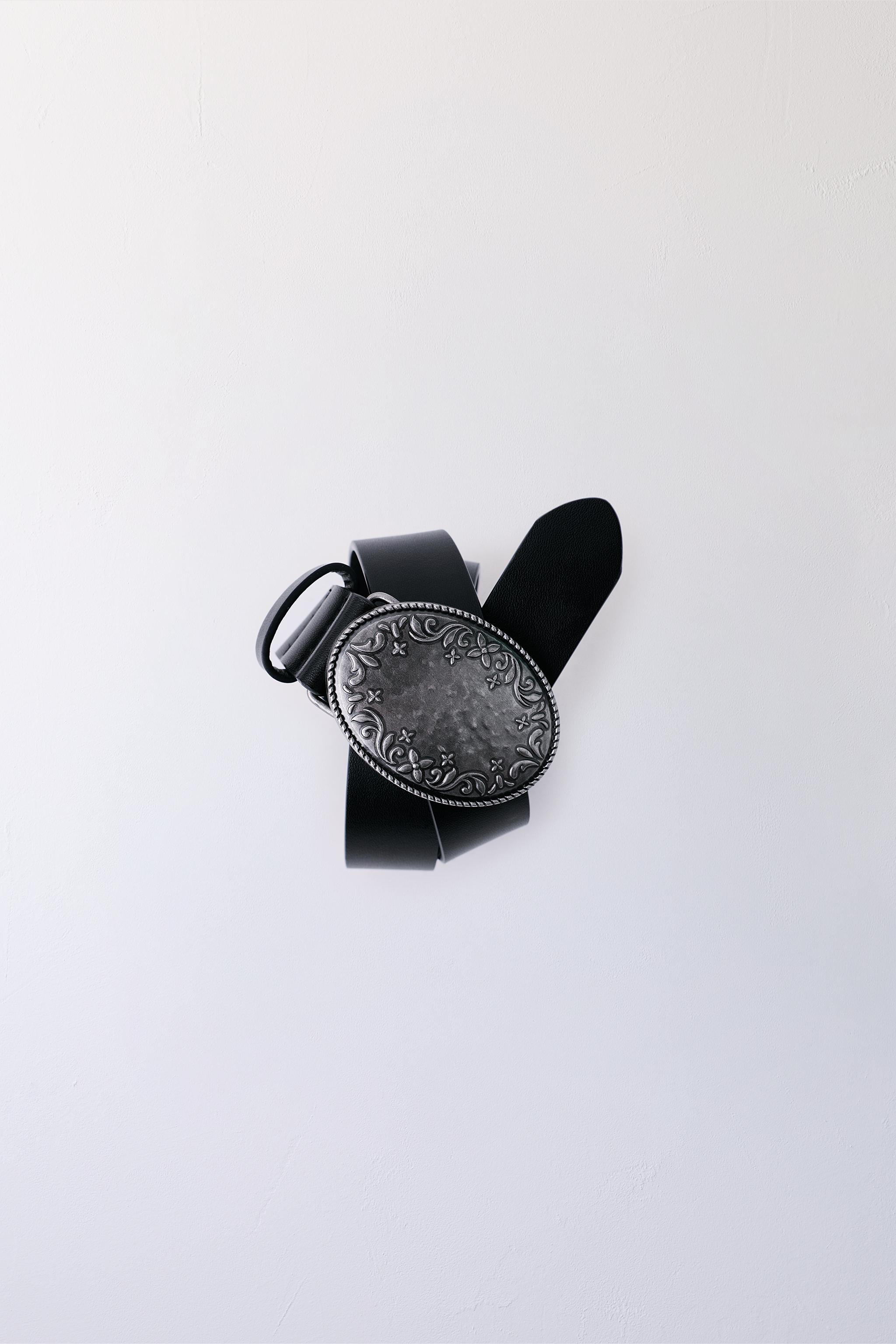 100% LEATHER OVAL BUCKLE BELT — Black