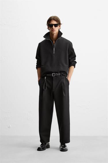 ХУДИ С КОРОТКОЙ ЗАСТЕЖКОЙ-МОЛНИЕЙ — ЧЕРНЫЙ от Zara — изображение 0