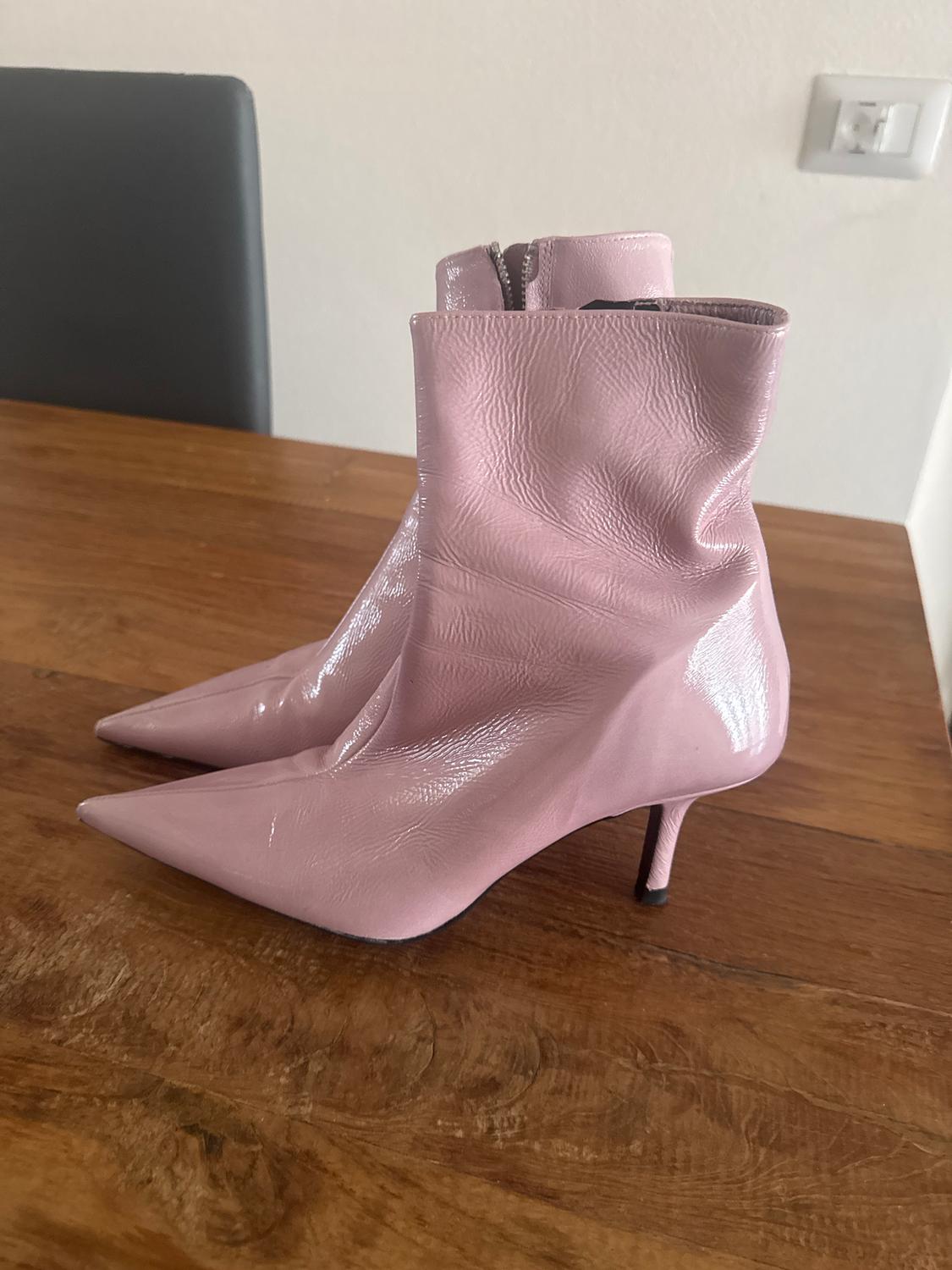 POINTED LEATHER ANKLE BOOTS - Image 2