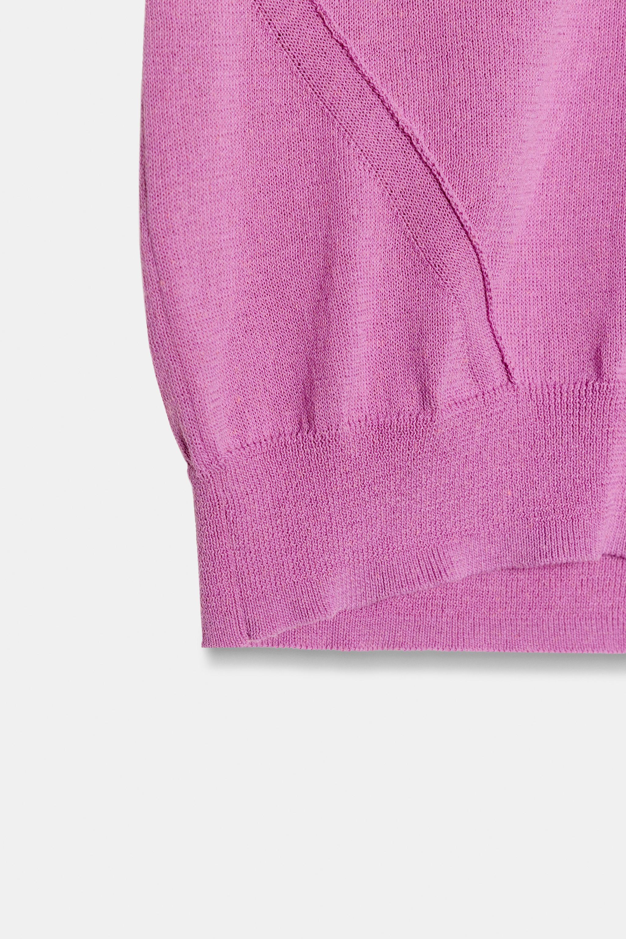 SHORT SLEEVE V-NECK KNIT TOP