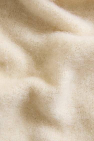 MOHAIR EFFECT BLANKET - Ecru by Zara